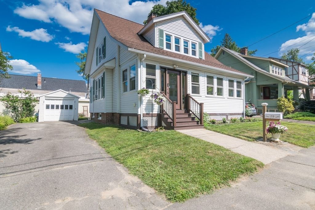 39 Fort Hill Terrace, Northampton, MA 01060