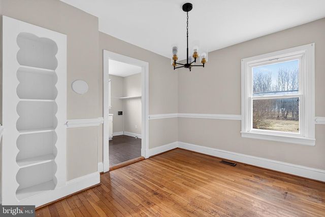 101 LYDE AVE, Louisa, VA 23093