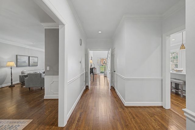 2116 Golf Club Ln, Nashville, TN 37215