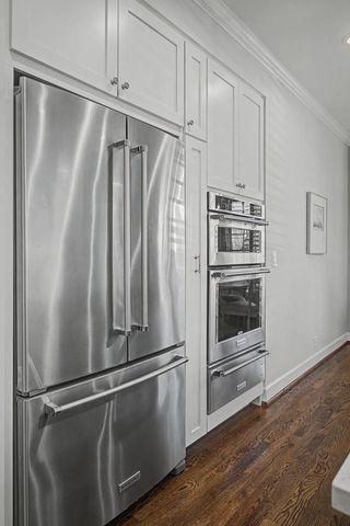 2116 Golf Club Ln, Nashville, TN 37215