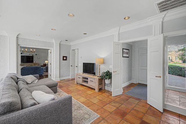 2116 Golf Club Ln, Nashville, TN 37215