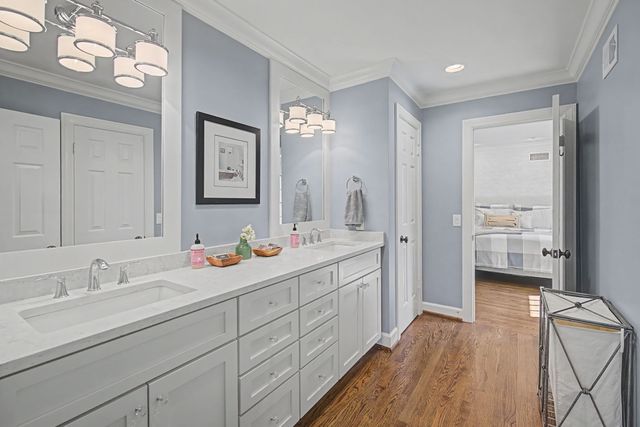 2116 Golf Club Ln, Nashville, TN 37215