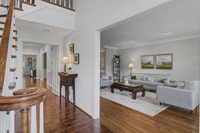 2116 Golf Club Ln, Nashville, TN 37215