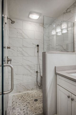 2116 Golf Club Ln, Nashville, TN 37215