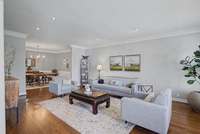 2116 Golf Club Ln, Nashville, TN 37215