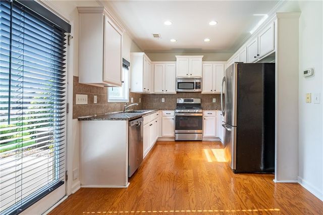 5621 Cobblestone Creek Avenue 14, Mableton, GA 30126