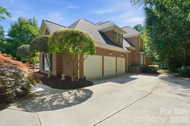 11924 Shoal Creek Court, Charlotte, NC 28277