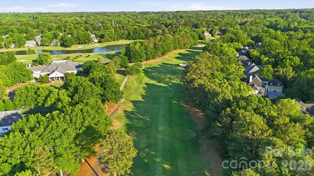 11924 Shoal Creek Court, Charlotte, NC 28277