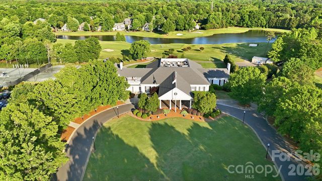 11924 Shoal Creek Court, Charlotte, NC 28277