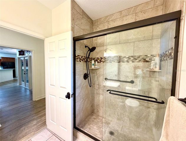 1043 SE COUNTY ROAD 21B, Melrose, FL 32666