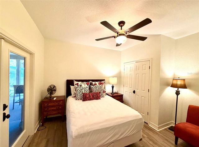 1043 SE COUNTY ROAD 21B, Melrose, FL 32666