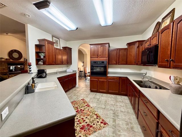 1043 SE COUNTY ROAD 21B, Melrose, FL 32666