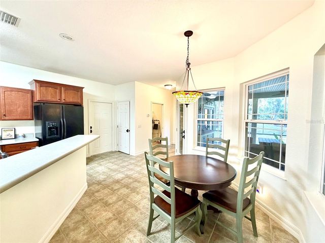 1043 SE COUNTY ROAD 21B, Melrose, FL 32666