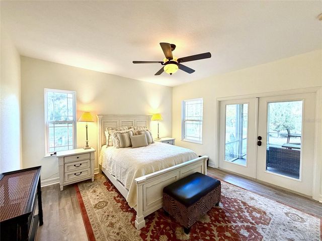 1043 SE COUNTY ROAD 21B, Melrose, FL 32666