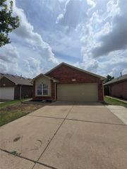6508 GENEVA LANE, Fort Worth, TX 76131