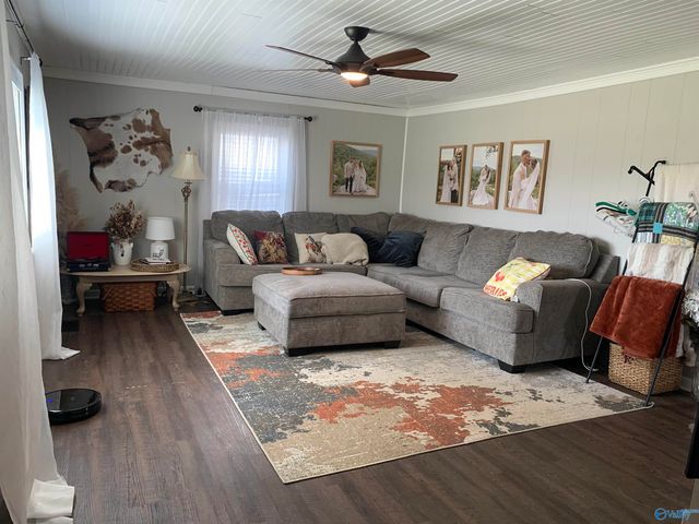 6098 County Road 33, Hollywood, AL 35752