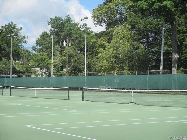 11 Juniper Road, Port Washington, NY 11050
