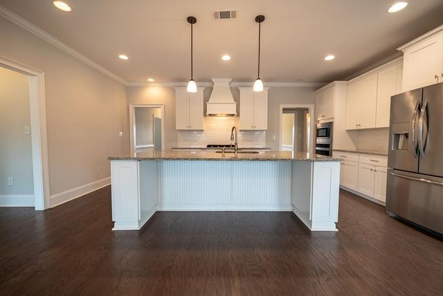 100 Watts Way, Dothan, AL 36305