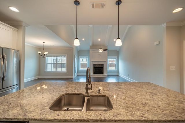 100 Watts Way, Dothan, AL 36305