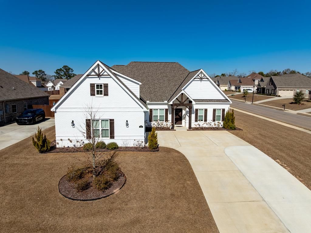 100 Watts Way, Dothan, AL 36305