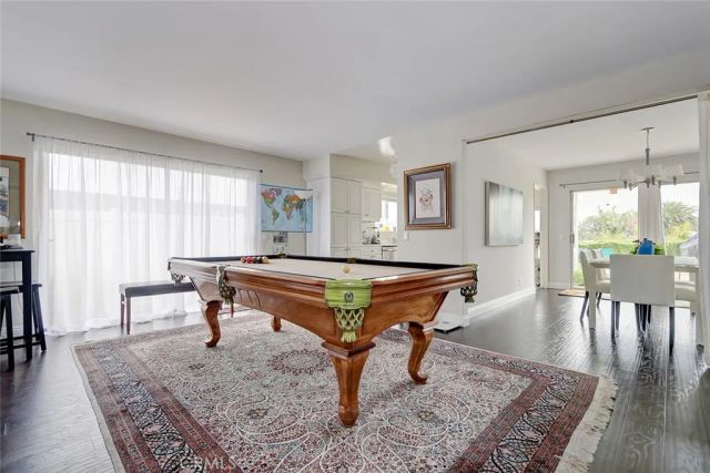 1251 Surfline Way, Corona Del Mar, CA 92625