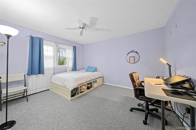 7 Fox Road, East Setauket, NY 11733