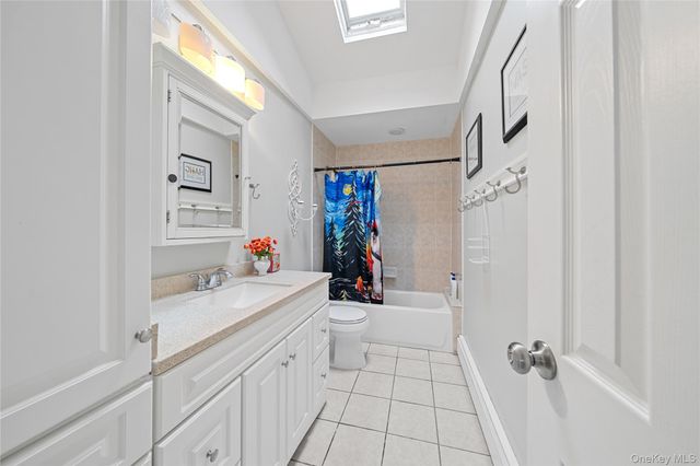 7 Fox Road, East Setauket, NY 11733