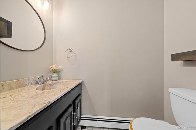 7 Fox Road, East Setauket, NY 11733