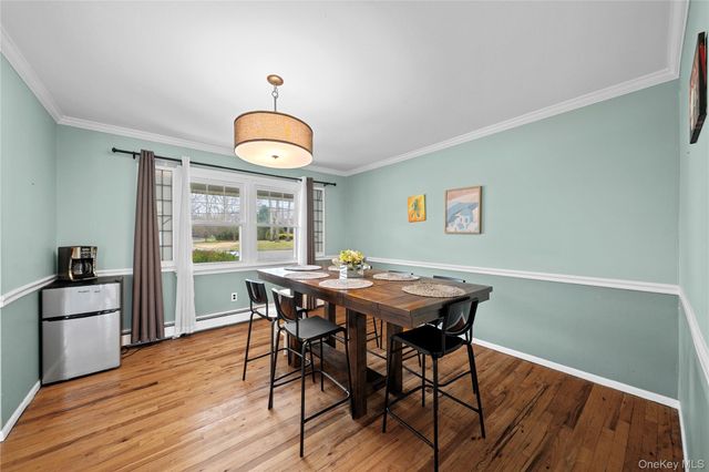 7 Fox Road, East Setauket, NY 11733