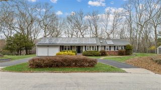 7 Fox Road, East Setauket, NY 11733