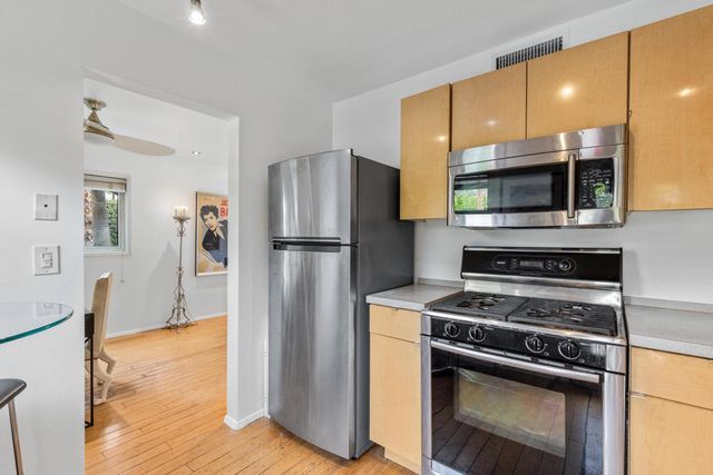 155 W Hermosa Place 3, Palm Springs, CA 92262