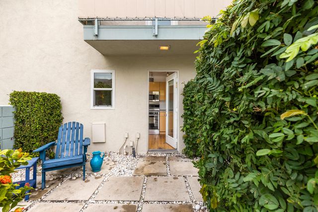 155 W Hermosa Place 3, Palm Springs, CA 92262