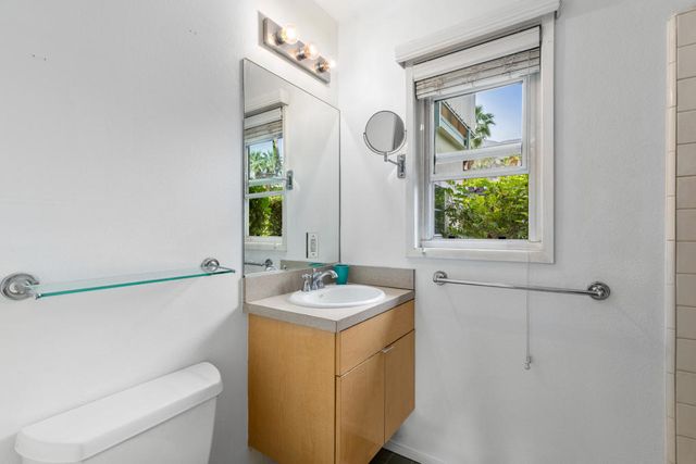 155 W Hermosa Place 3, Palm Springs, CA 92262