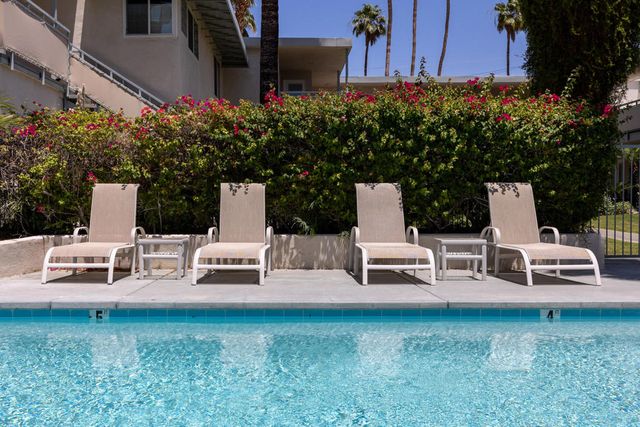 155 W Hermosa Place 3, Palm Springs, CA 92262