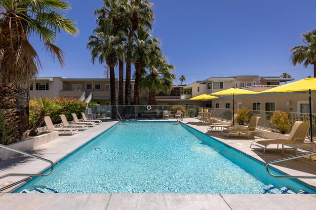 155 W Hermosa Place 3, Palm Springs, CA 92262