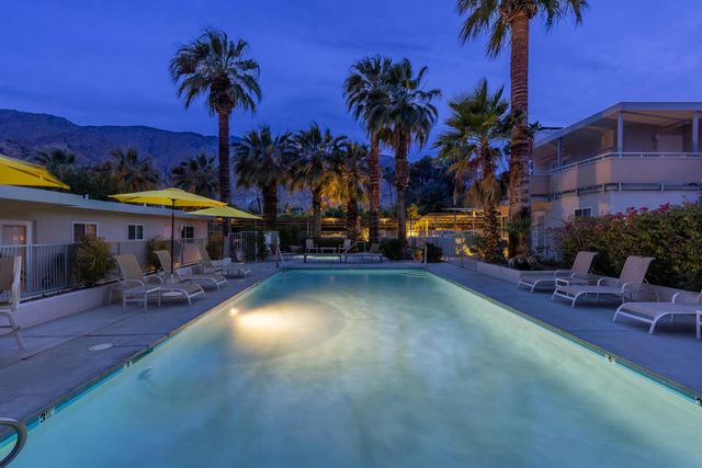 155 W Hermosa Place 3, Palm Springs, CA 92262