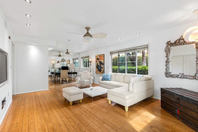 155 W Hermosa Place 3, Palm Springs, CA 92262