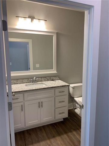 1735 Deane Street, Fayetteville, AR 72704