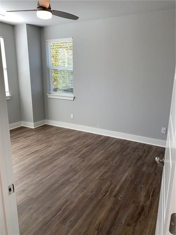 1735 Deane Street, Fayetteville, AR 72704