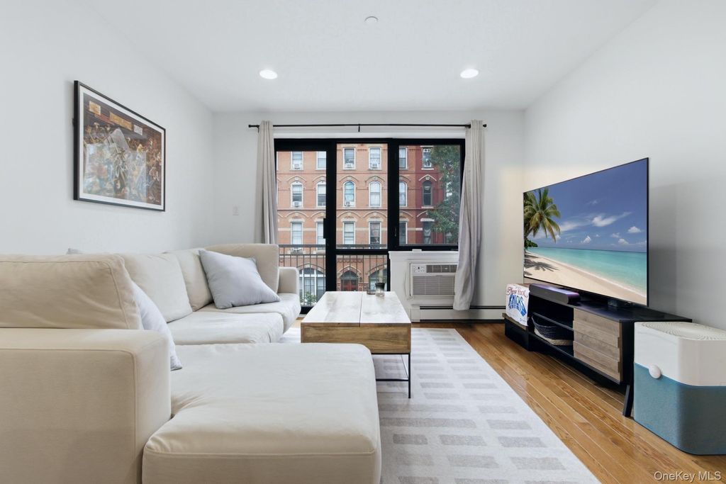 18 W 129th Street 3A, New York (manhattan), NY 10027 — exterior
