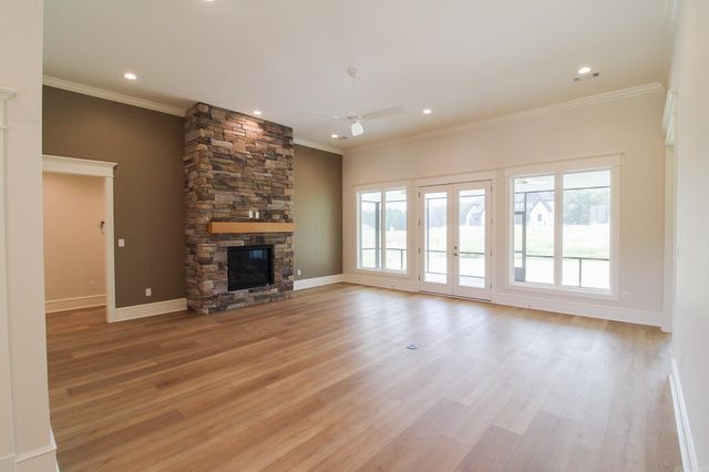 1645 Dolphin Drive, Conway, AR 72034