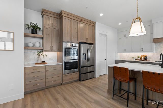 8835 Double Shot Hollow Ln, Middleton, ID 83644