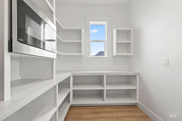 8835 Double Shot Hollow Ln, Middleton, ID 83644