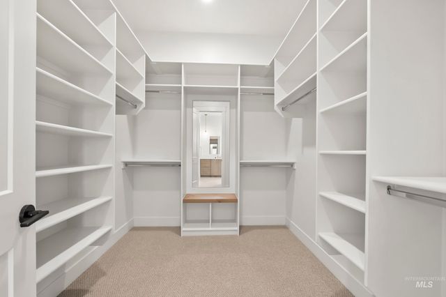 8835 Double Shot Hollow Ln, Middleton, ID 83644