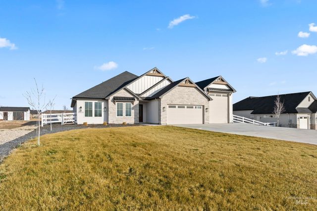 8835 Double Shot Hollow Ln, Middleton, ID 83644