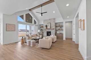 8835 Double Shot Hollow Ln, Middleton, ID 83644