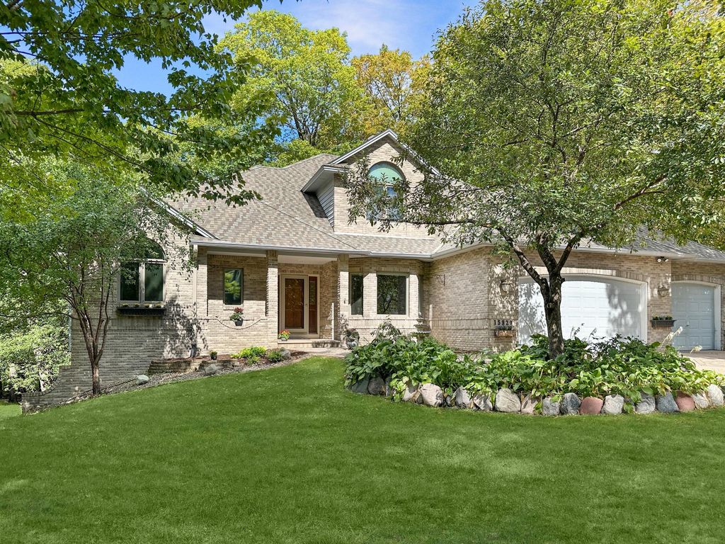 15920 37th Avenue N, Plymouth, MN 55446 — photo 2