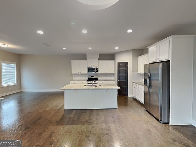 1590 Kamp Springs Avenue, Lawrenceville, GA 30045