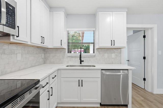 341 Alabama Ave, Palatka, FL 32177