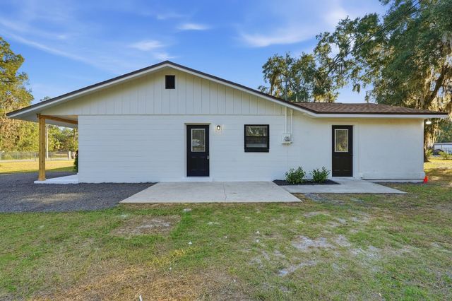 341 Alabama Ave, Palatka, FL 32177